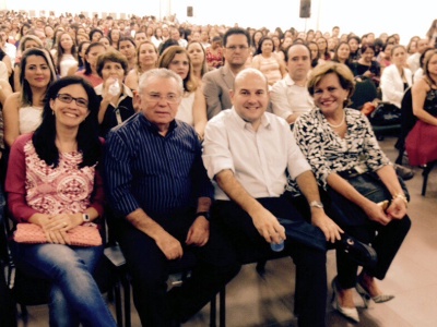 Prefeito Roberto Claudio, empossou 594 novos profissionais de saúde